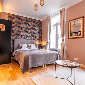 https://luxury-suites-boutique.hotelsghent.com